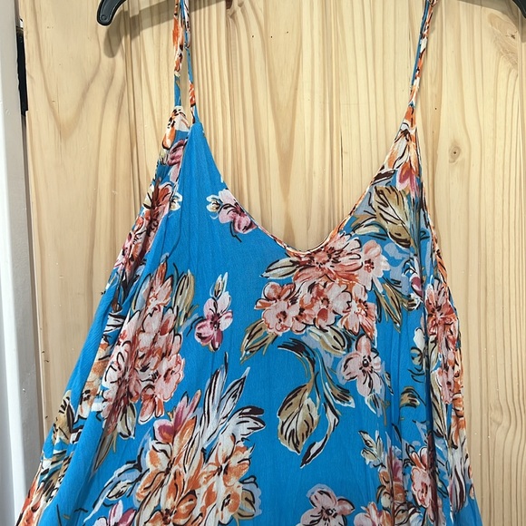 Flower Maxi Dress - Picture 2 of 3